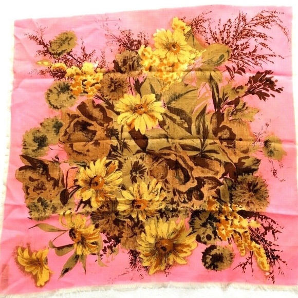 Scarf Square Pink Brown Floral Daisies 29" x 29" Large Flowers - Picture 1 of 5